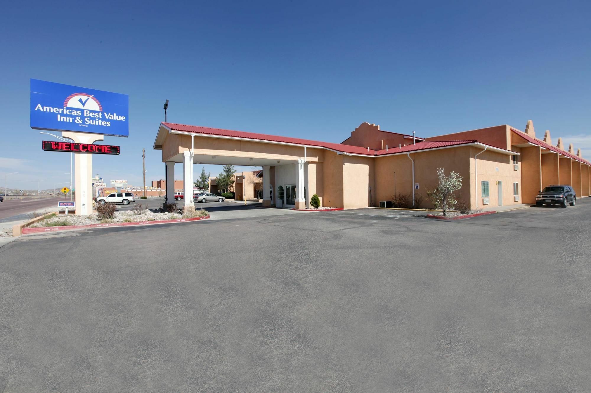 America'S Best Value Inn & Suites Gallup Exterior photo
